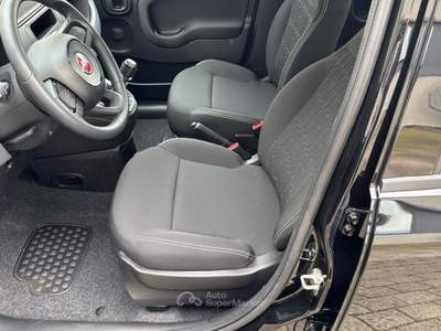 Fiat Panda 1.0 FireFly 70cv S&S Hybrid Rosso usata Comacchio