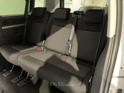 Opel Zafira 2.0 D 180cv Business Edition L3 S&S AT8 Bianco usata Fornovo di Taro