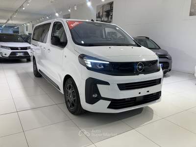 Opel Zafira 2.0 D 180cv Business Edition L3 S&S AT8 Bianco usata Fornovo di Taro