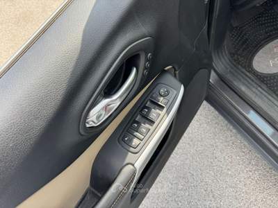 Jeep Cherokee 2.2 Mjt II 4WD Active Drive I Limited Nero usata San Giuseppe Vesuviano