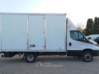 Iveco Daily Daily 35 C14 Furgone in lega con pedana idraulica Bianco usata Reggio nell'Emilia