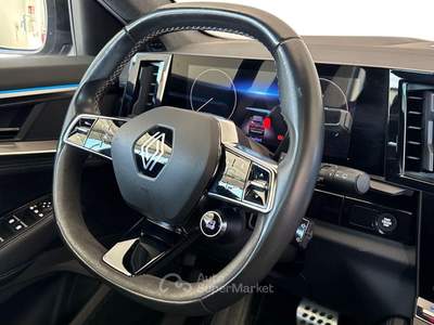 Renault Austral 1.2 E-Tech full hybrid Iconic Esprit Alpine 200cv auto Grigio usata Albignasego