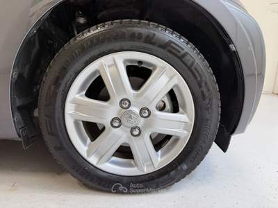 Toyota iQ iQ 1.0 Lounge (high) CVT Nero usata Caravaggio