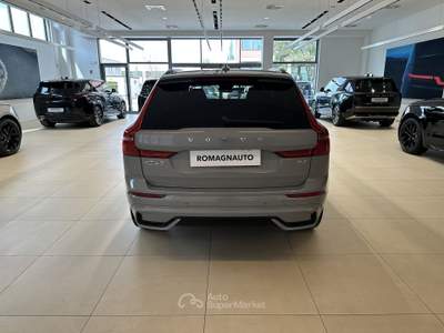 Volvo XC60 B4 D automatico Plus Dark Grigio usata Forlì