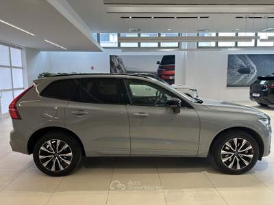 Volvo XC60 B4 D automatico Plus Dark Grigio usata Forlì