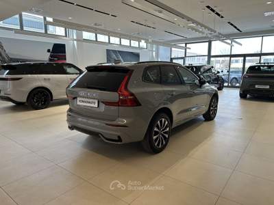 Volvo XC60 B4 D automatico Plus Dark Grigio usata Forlì