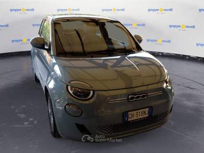 Fiat 500 IV 2020 500e 42 kWh La Prima Argento usata Roma