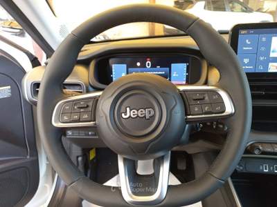 Jeep Avenger Ice My24 Altitude 1.2 100cv Bianco usata Roma