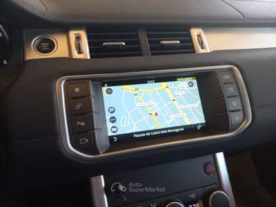 Land Rover Range Rover Evoque Range Rover Evoque 2.0 TD4 150 CV 5p. HSE Bianco usata Roma