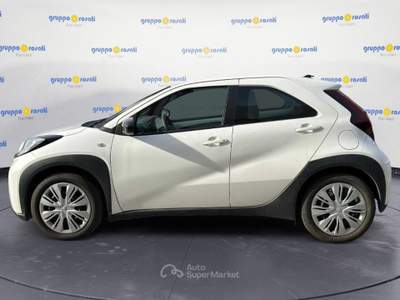 Toyota Aygo 1.0 Active 72cv s-cvt Bianco usata Roma