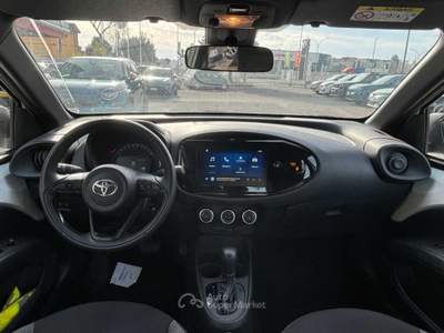 Toyota Aygo 1.0 Active 72cv s-cvt Bianco usata Roma