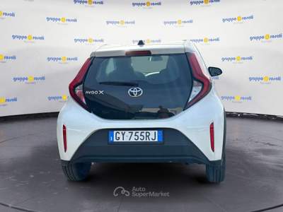 Toyota Aygo 1.0 Active 72cv s-cvt Bianco usata Roma