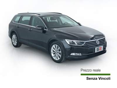 Volkswagen Passat 2.0TDI 150CV Business BMT DSG Winter pack/Park Pilot Blu/Azzurro usata Feltre