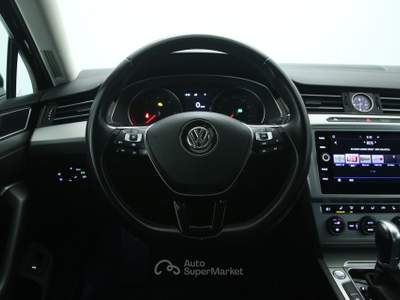 Volkswagen Passat 2.0TDI 150CV Business BMT DSG Winter pack/Park Pilot Blu/Azzurro usata Feltre
