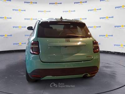 Fiat 600 Hybrid Pop 1.2 Hybrid 110cv Blu/Azzurro usata Roma