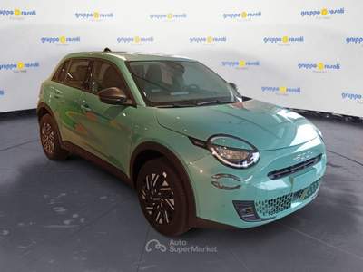 Fiat 600 Hybrid Pop 1.2 Hybrid 110cv Blu/Azzurro usata Roma