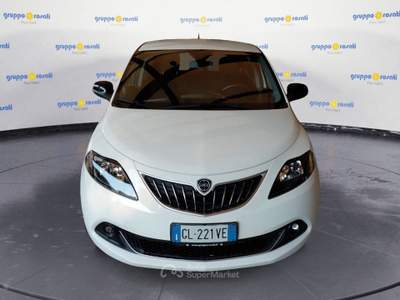 Lancia Ypsilon 1.0 FireFly 70cv S&S Hybrid GOLD Bianco usata Roma