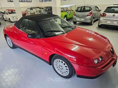 Alfa Romeo Spider 916 S2 Rosso usata Piancogno