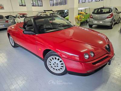 Alfa Romeo Spider 916 S2 Rosso usata Piancogno