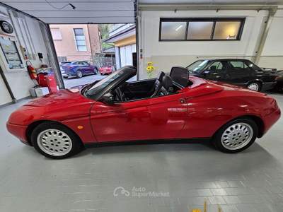 Alfa Romeo Spider 916 S2 Rosso usata Piancogno