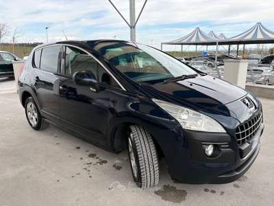 Peugeot 3008 cambio robotizzato Outdoor Blu/Azzurro usata ALTAMURA