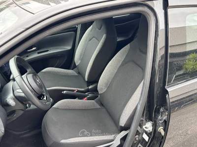Toyota Aygo 1.0 Active 72cv s-cvt Nero usata Roma
