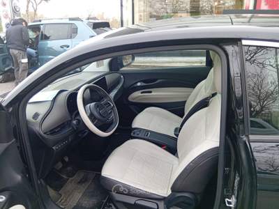 Fiat 500 IV 2020 500e 42 kWh La Prima Nero usata Roma