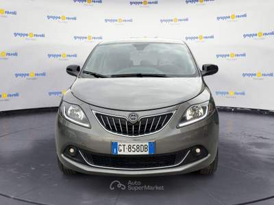 Lancia Ypsilon New 5 porte My24 1.0 Firefly 70 CvStart&Stop Hybrid Oro Grigio usata Roma