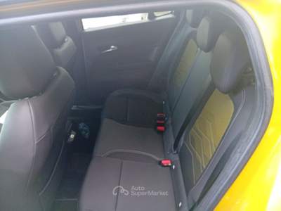 Jeep Avenger 1.2 turbo e-hybrid mhev Summit fwd 110cv edct6 usata Roma