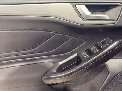 Ford Focus  1.0 ecoboost h st-line design 125cv Grigio usata Firenze