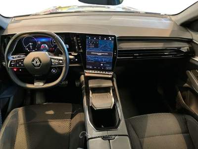 Renault Austral Austral 1.3 mild hybrid Techno Esprit Alpine Auto Grigio usata Como