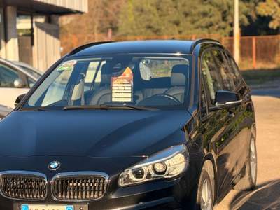 BMW Serie 2 Gran Tourer 218d Cambio Automatico Nero usata Pignataro Maggiore