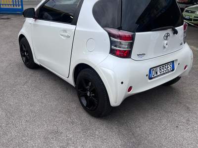 Toyota iQ Perfetta usata Giugliano in Campania