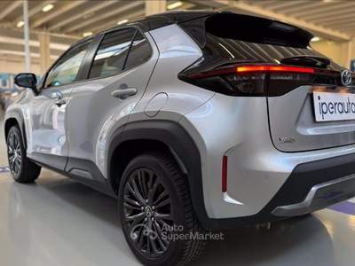 Toyota Yaris Cross 1.5h Trend fwd 116cv e-cvt Grigio usata Bergamo