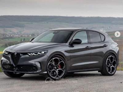 Alfa Romeo Stelvio 2.2 t Veloce Q4 210cv auto Bianco usata Cento