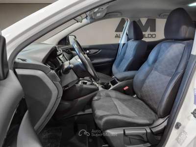 Nissan Qashqai 1.5 dci Business 110cv E6 Bianco usata Sacile