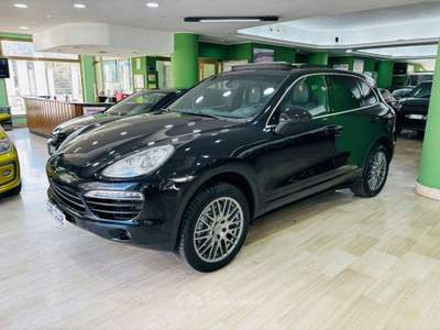 Porsche Cayenne 3.0 Diesel Nero usata Morano Calabro