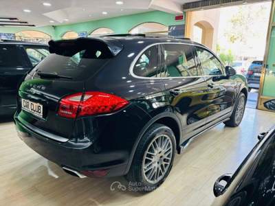 Porsche Cayenne 3.0 Diesel Nero usata Morano Calabro