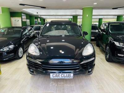 Porsche Cayenne 3.0 Diesel Nero usata Morano Calabro