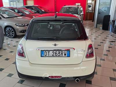 MINI 1.5 Cooper D Hype 5 1.6 16V Cooper D Chili Bianco usata Bisceglie