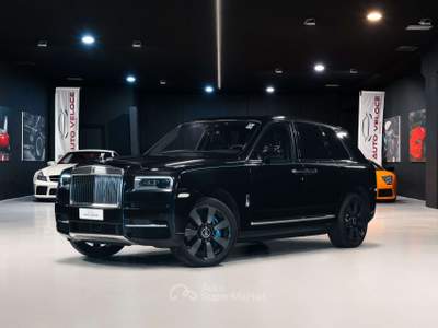 Rolls Royce Cullinan 571cv usata Formello