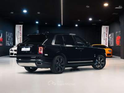 Rolls Royce Cullinan 571cv usata Formello