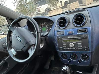 Ford Fiesta prezzo con finanziamento Grigio usata Tolentino