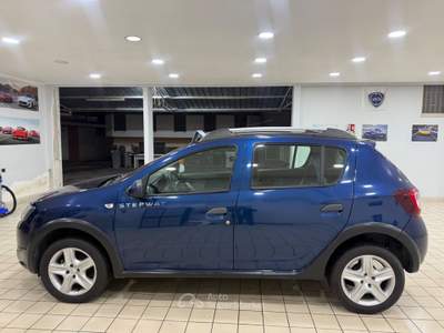 Dacia Sandero Stepway 1.5 dci 2016 Blu/Azzurro usata Qualiano