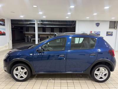 Dacia Sandero Stepway 1.5 dci 2016 Blu/Azzurro usata Qualiano