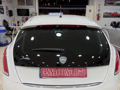 Lancia Delta platino Bianco usata Qualiano