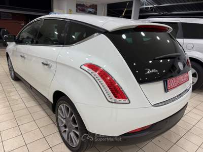 Lancia Delta platino Bianco usata Qualiano