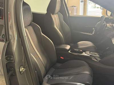 Peugeot 2008 II  1.2 hybrid GT 145cv e-dcs6/unico proprietario Grigio usata Torino