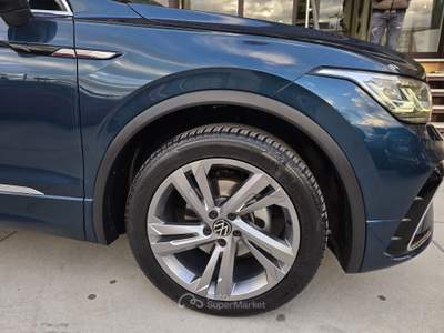 Volkswagen Tiguan SCR DSG R-Line Blu/Azzurro usata Brusciano