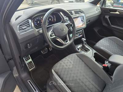 Volkswagen Tiguan SCR DSG R-Line Grigio usata Brusciano